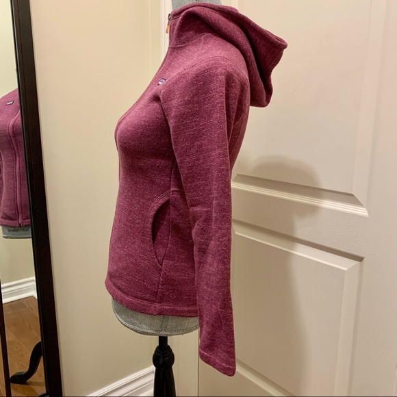 Patagonia Girls Zip Up Hoodie size 14/16 in cranberry colour [full zip, winter] - Picture 3 of 9